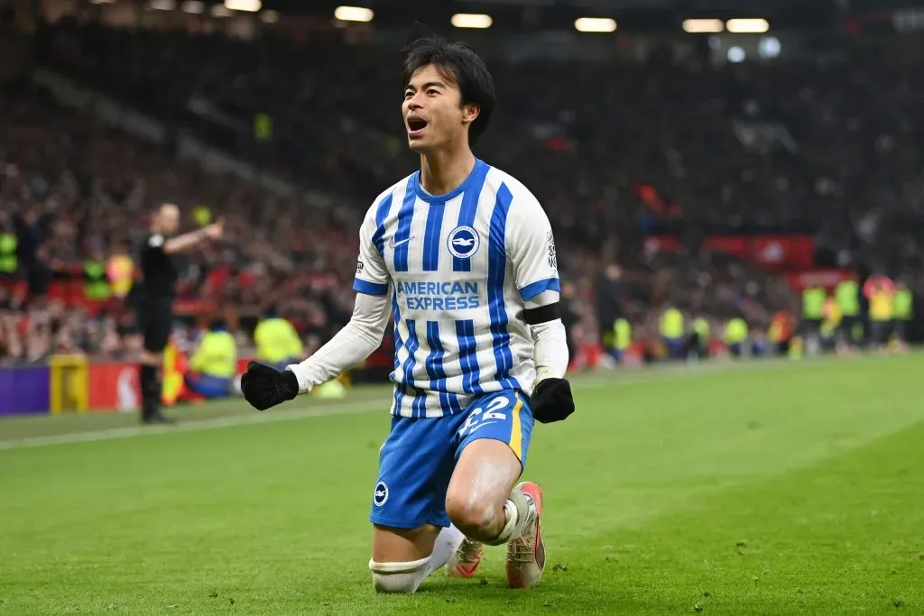 Mitoma teve a proposta recusada, mas agora os valores foram revelados. (Photo by Gareth Copley/Getty Images)