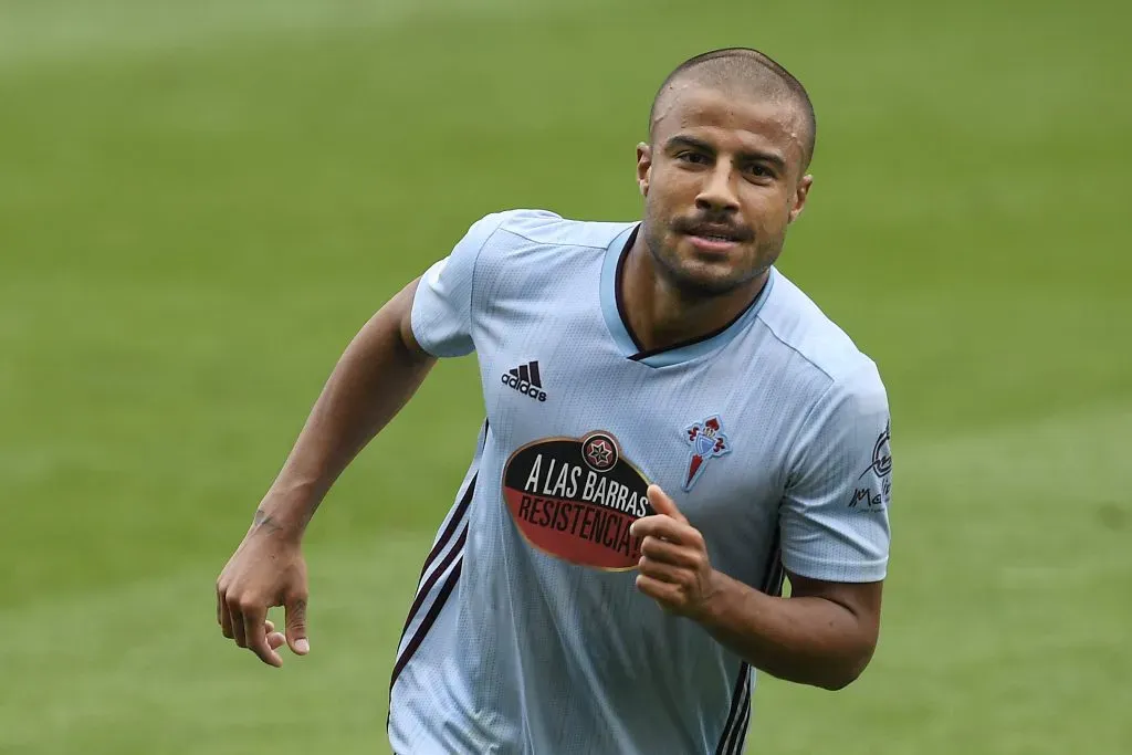 Rafinha quer jogar no Santos com Neymar. (Photo by Octavio Passos/Getty Images)