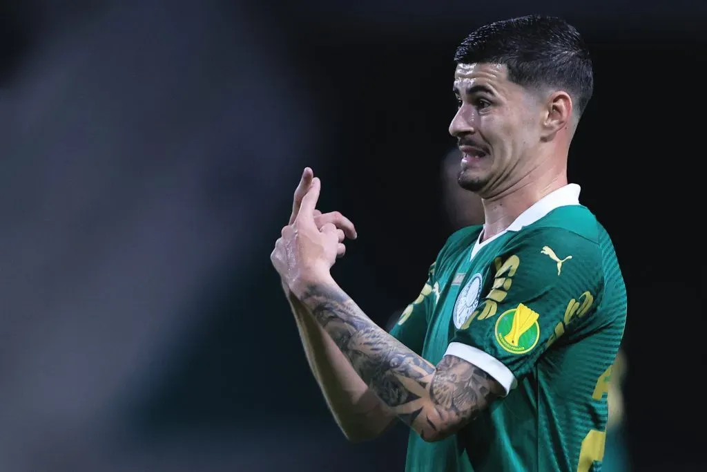 Rômulo, do Palmeiras, não teve tantas oportunidades e pode deixar o clube. Segundo a fonte, agora, a diretoria estaria disposta a liberar o atleta e o Vitória entra como grande alvo. Foto: Ettore Chiereguini/AGIF