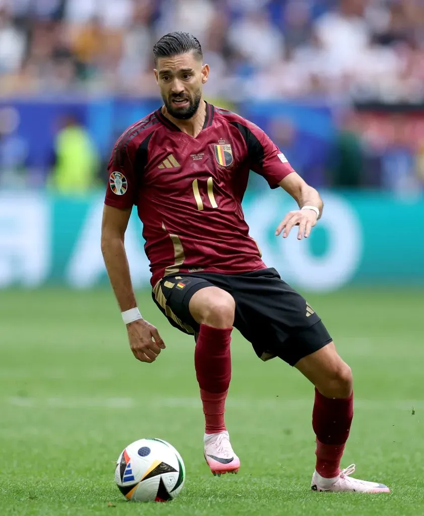 DCarrasco em ação pela Bélgica. O jogador foi oferecid ao Flamengo, mas diretoria descartou essa possibilidade, segundo o jornalista Venê Casagrande (Photo by Carl Recine/Getty Images)