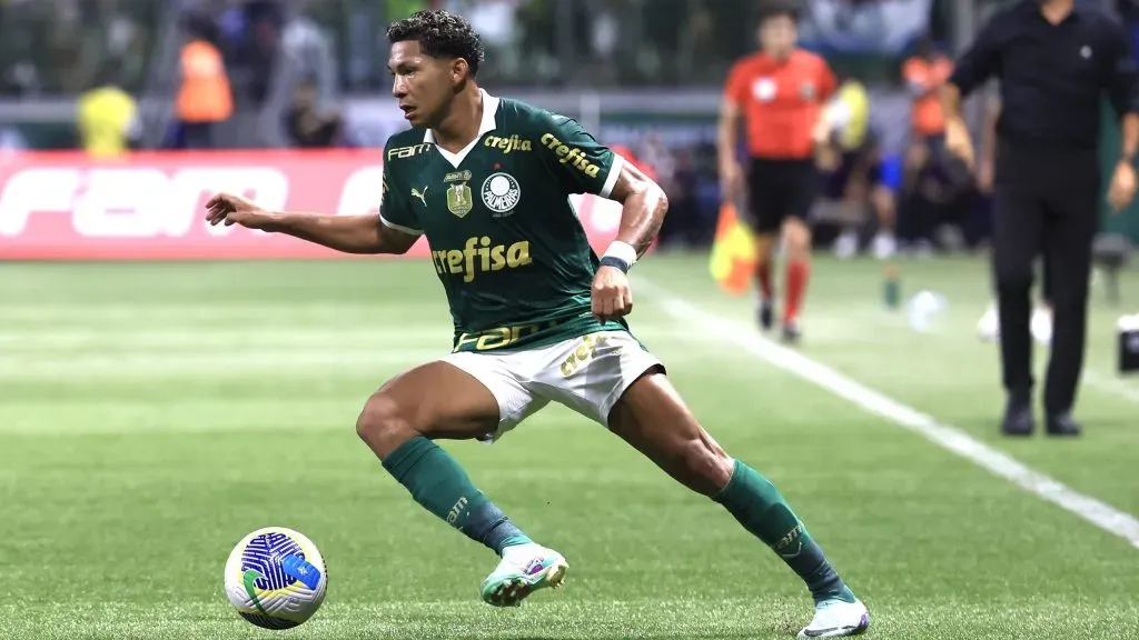Rony jogando pelo Palmeiras. Foto: Marcello Zambrana/AGIF