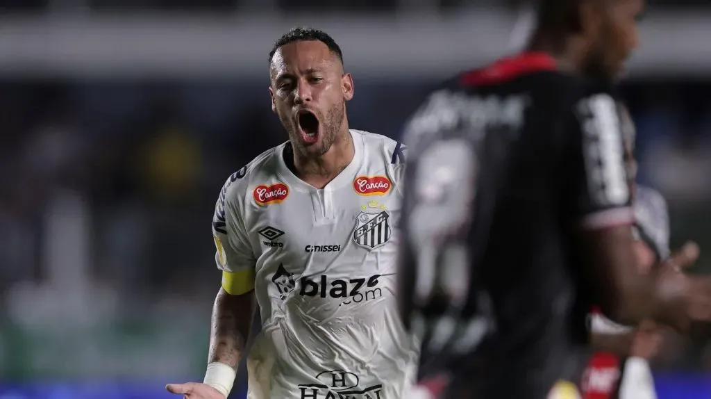 Neymar Jr em sua reestreia pelo Santos. Foto: Associated Press / Alamy Stock Photo