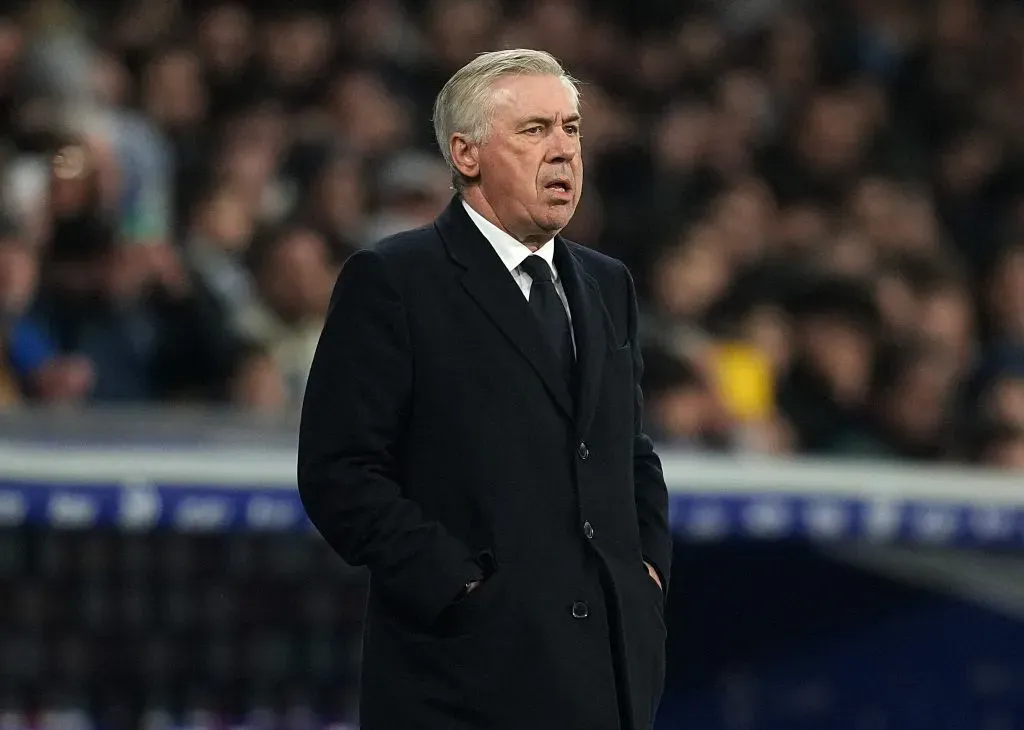 Ancelotti no duelo diante do Espanyol (Photo by Alex Caparros/Getty Images)