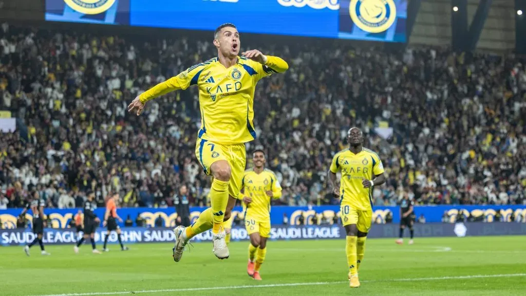 Cristiano Ronaldo comemorando gol pelo Al-Nassr. Foto: Abdullah Ahmed/Getty Images