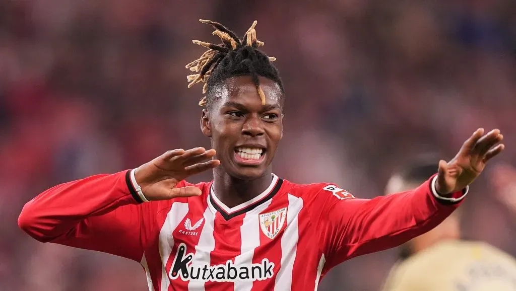 Além do Chelsea, Nico Williams é alvo de outros clube da Premier League (Photo by Juan Manuel Serrano Arce/Getty Images)