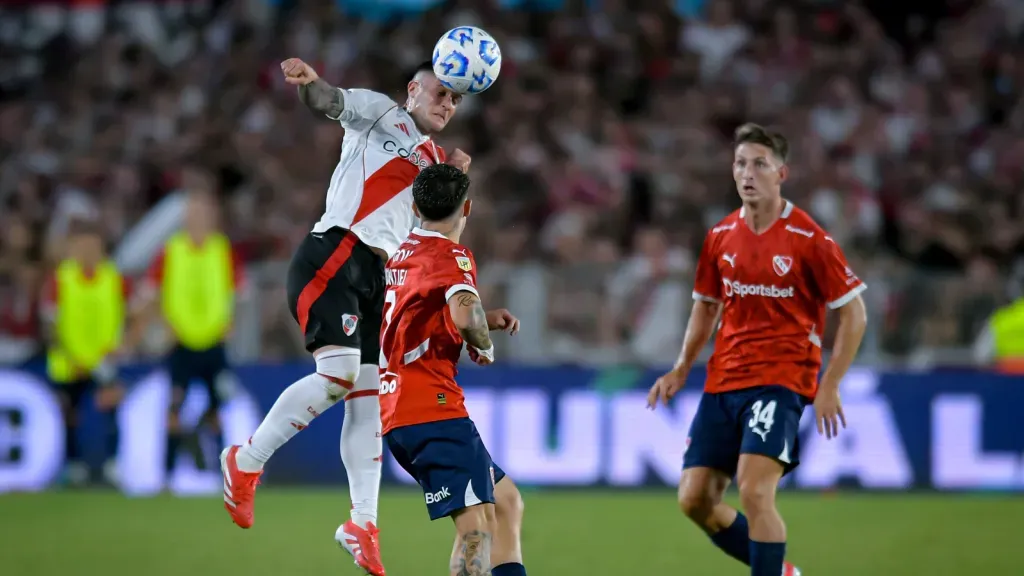 Partida entre River Plate e Independiente (Photo by Marcelo Endelli/Getty Images)