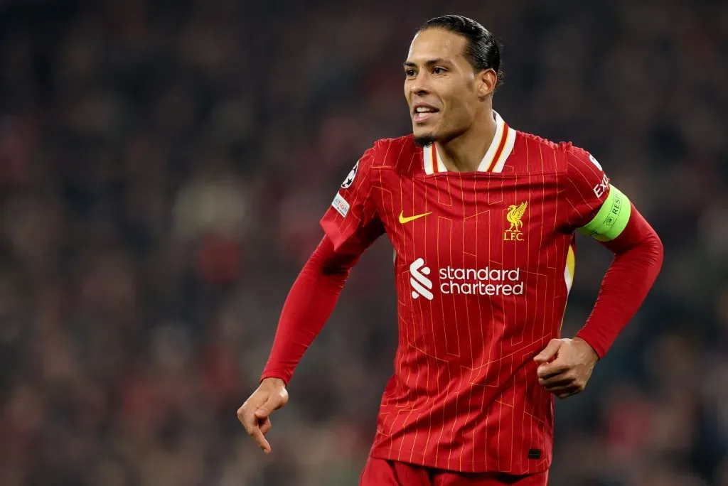 Van Dijk em campo
