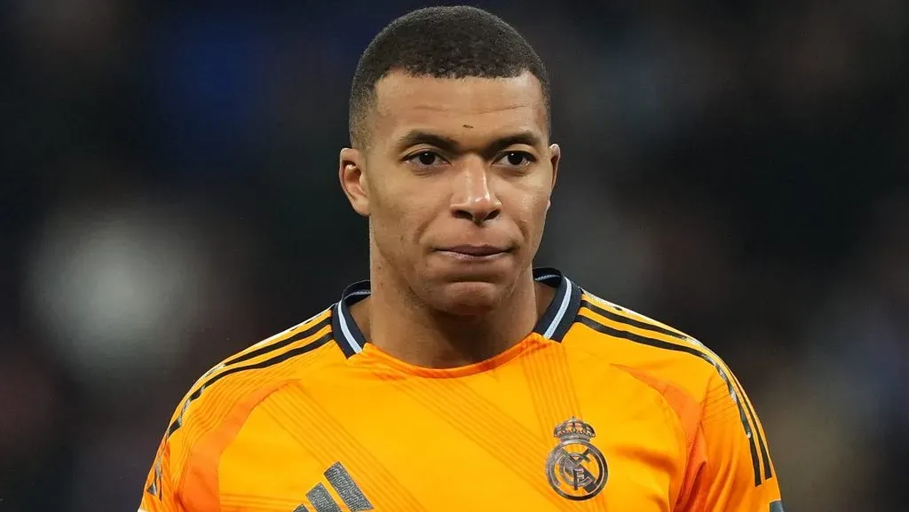 Mbappé atuando no Real Madrid (Photo by Alex Caparros/Getty Images)