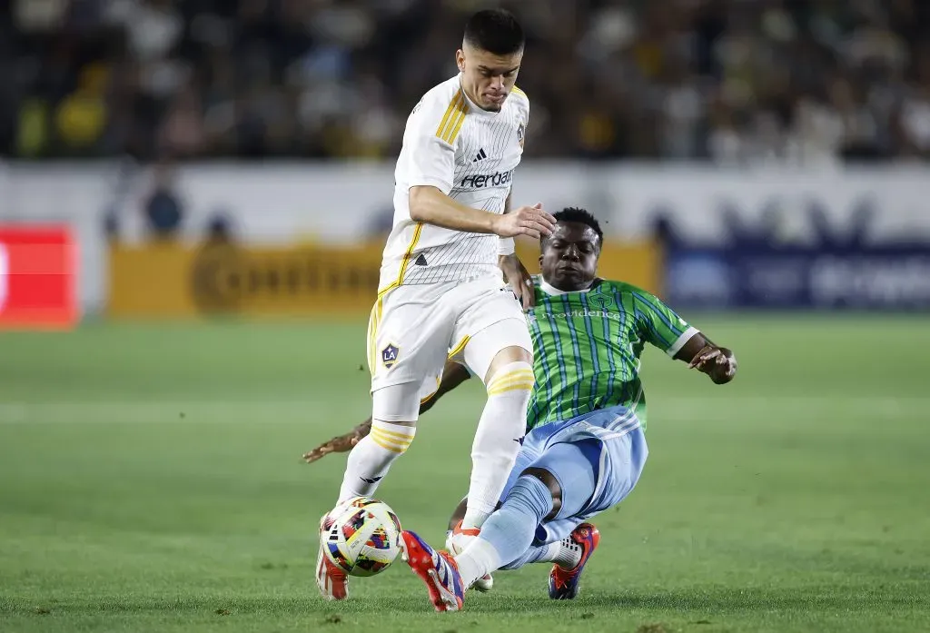 Pec no duelo diante do Seattle Sounders (Photo by Ronald Martinez/Getty Images)