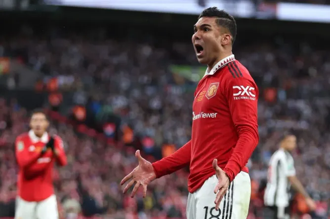 Casemiro pelo Manchester United. (Photo by Julian Finney/Getty Images)