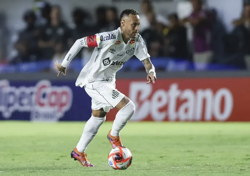Neymar pode voltar à elite da Europa (Photo by Alexandre Schneider/Getty Images)