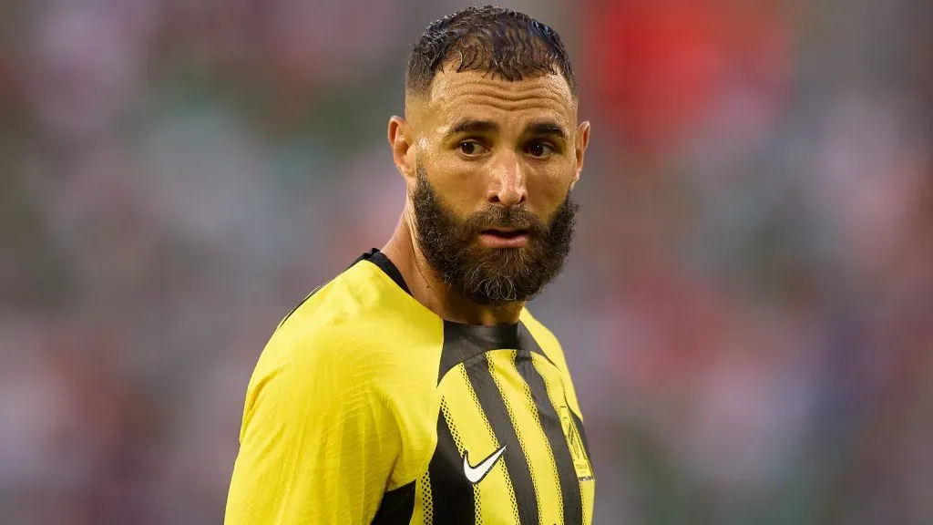 Benzema em jogo do Al-Ittihad. Foto: Fran Santiago/Getty Images