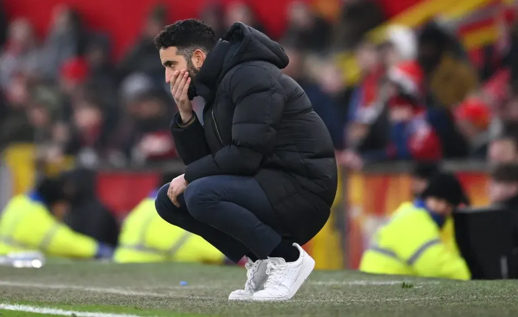 Ruben Amorim de casaco preto