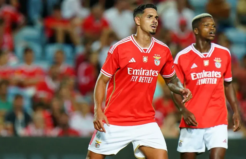 Veríssimo soma passagem pelo Benfica (Photo by Gualter Fatia/Getty Images)