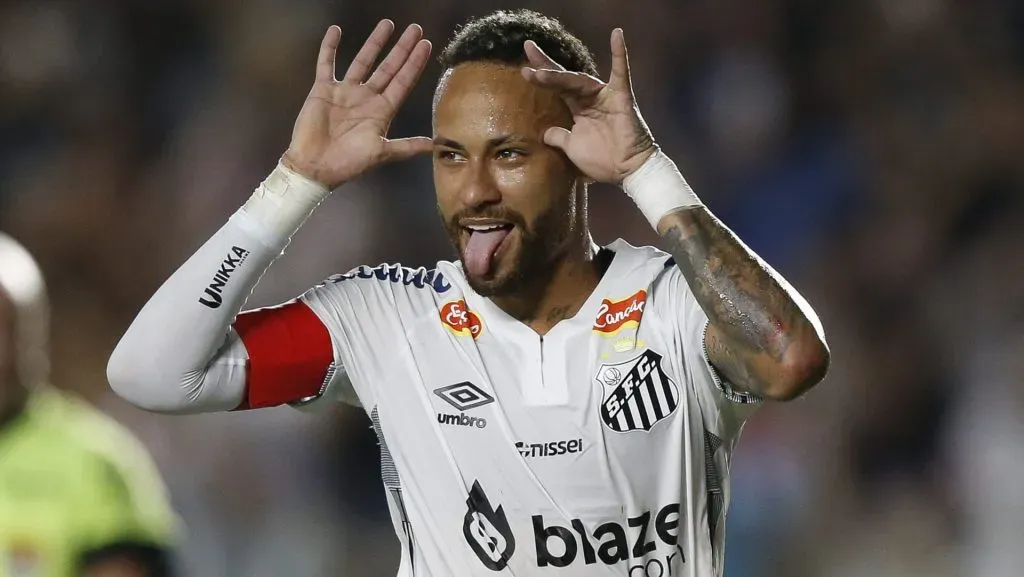 Neymar, possível adversário do Flamengo no Super Mundial (Photo by Miguel Schincariol/Getty Images)