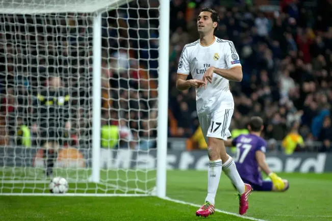 Arbeloa celebrando gol nos tempos de Real. (Photo by Gonzalo Arroyo Moreno/Getty Images)