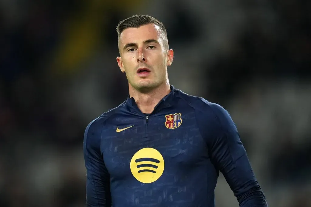 Iñaki Peña pelo Barcelona. (Photo by Alex Caparros/Getty Images)