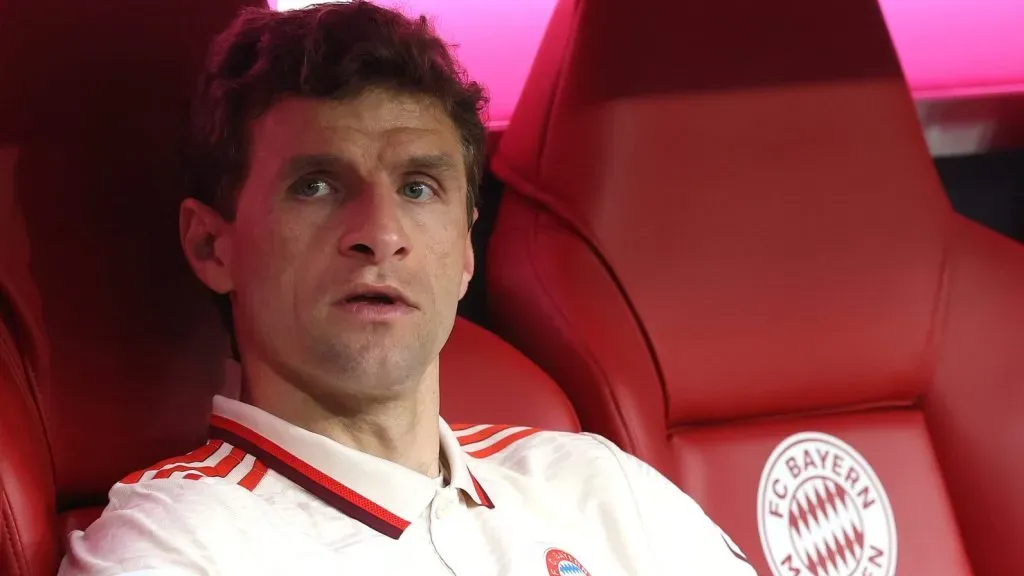 Thomas Müller em ação pelo Bayern. (Photo by Alexander Hassenstein/Getty Images)