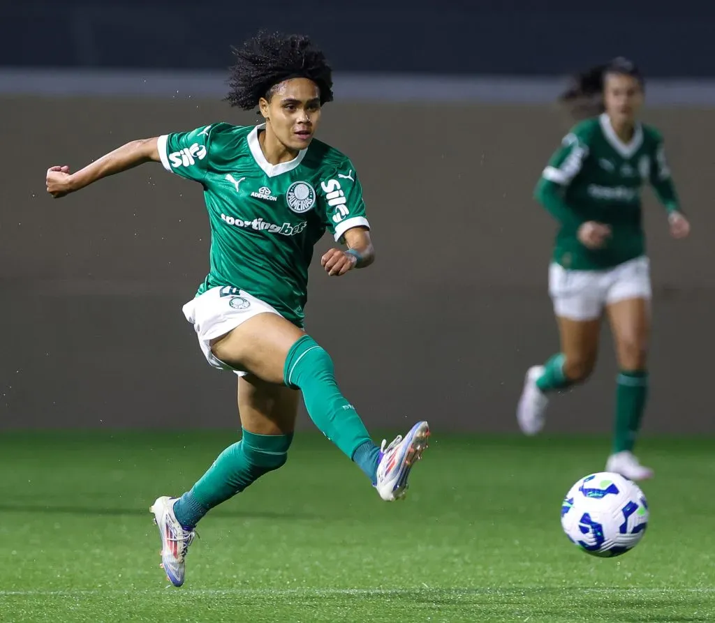 Jogadora da seleção principal Palmeiras Feminino