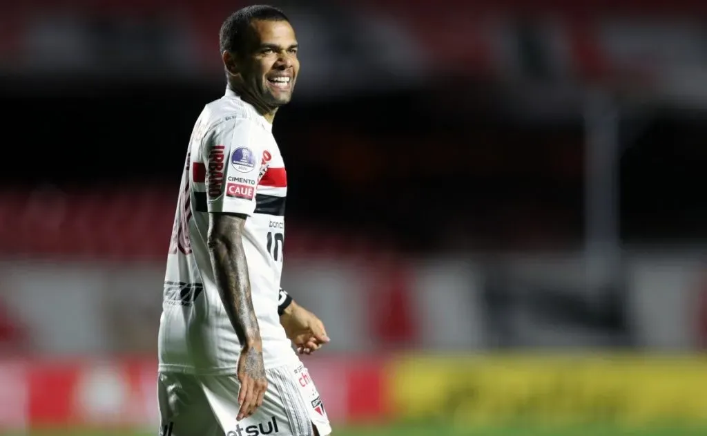 Daniel Alves está liberado. Foto: Fernando Bizerra/Getty Images South America