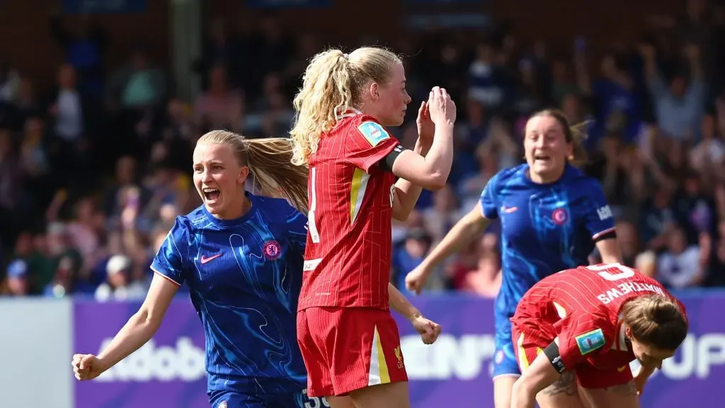 Chelsea vence o Liverpool com gol no apagar das luzes e avança para a final da Women’s FA Cup