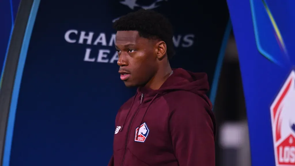 Jonathan David antes de jogo pelo Lille na Champions League (Photo by Alessandro Sabattini/Getty Images)