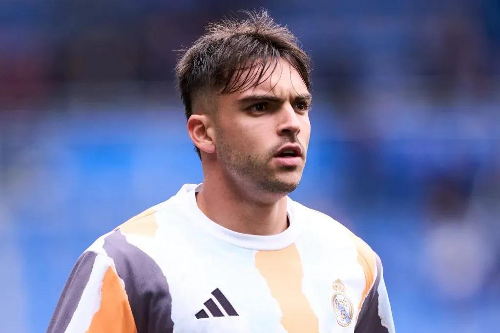 Asencio, jovem zagueiro do Real Madrid (Photo by Juan Manuel Serrano Arce/Getty Images)