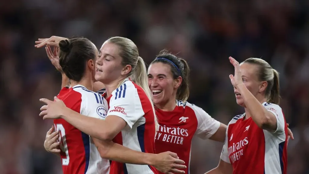 Arsenal Feminino (Photo by Alex Pantling/Getty Images)