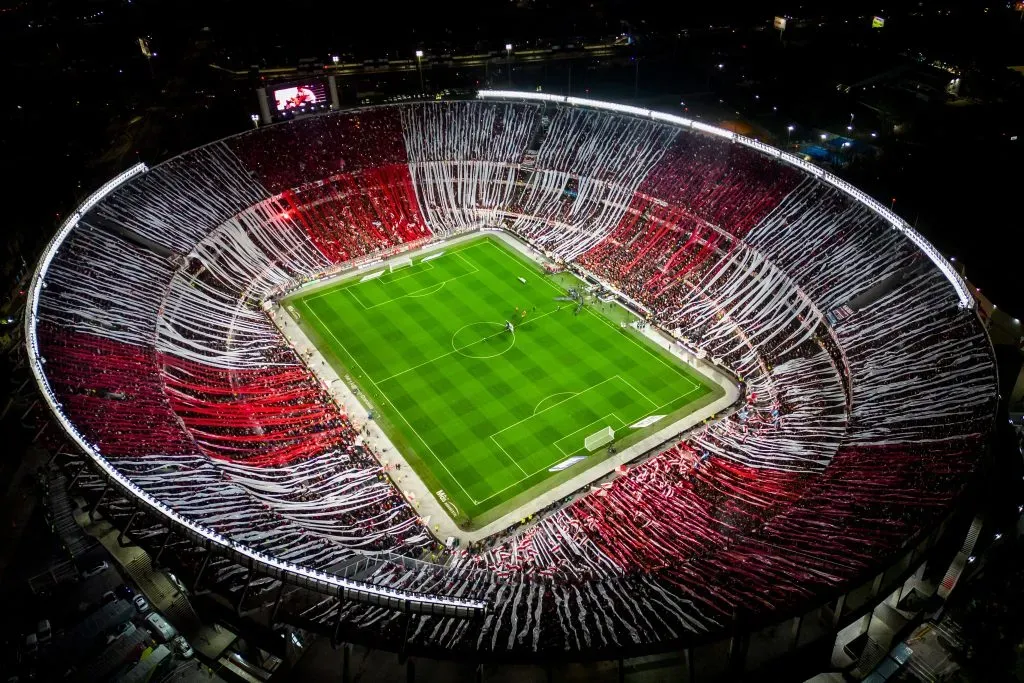 Monumental em jogo do River Plate contra o Estudiantes. (Photo by Tomas Cuesta/Getty Images)