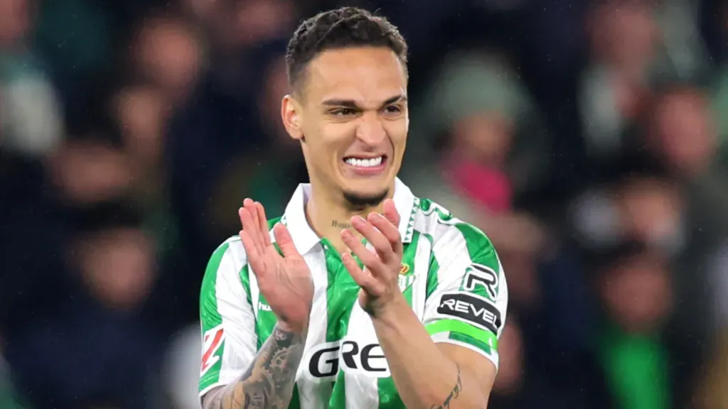 Antony no duelo diante do Athletic. Foto: Fran Santiago/Getty Images