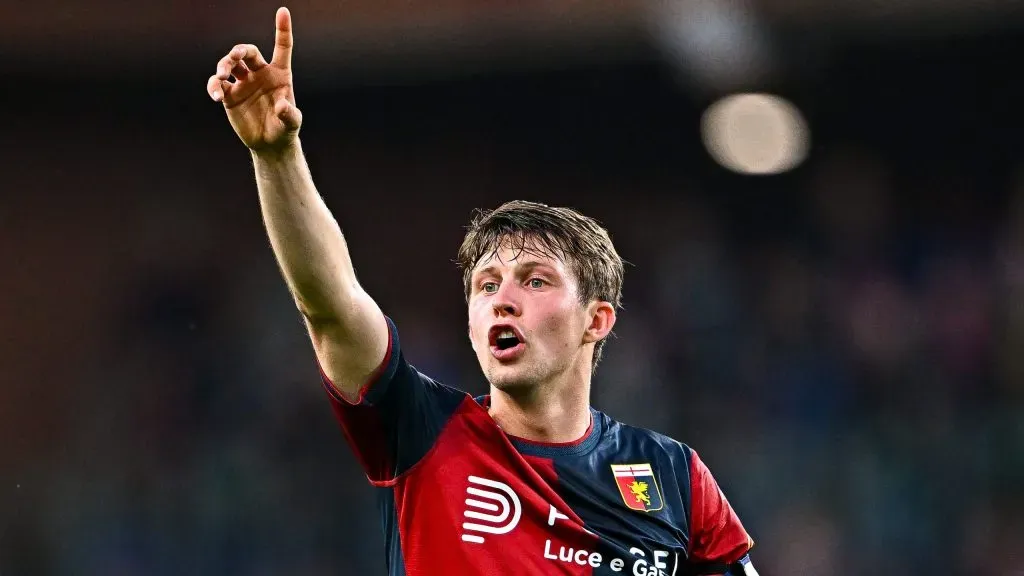 Morten Frendrup em jogo do Genoa. Foto: Simone Arveda/Getty Images