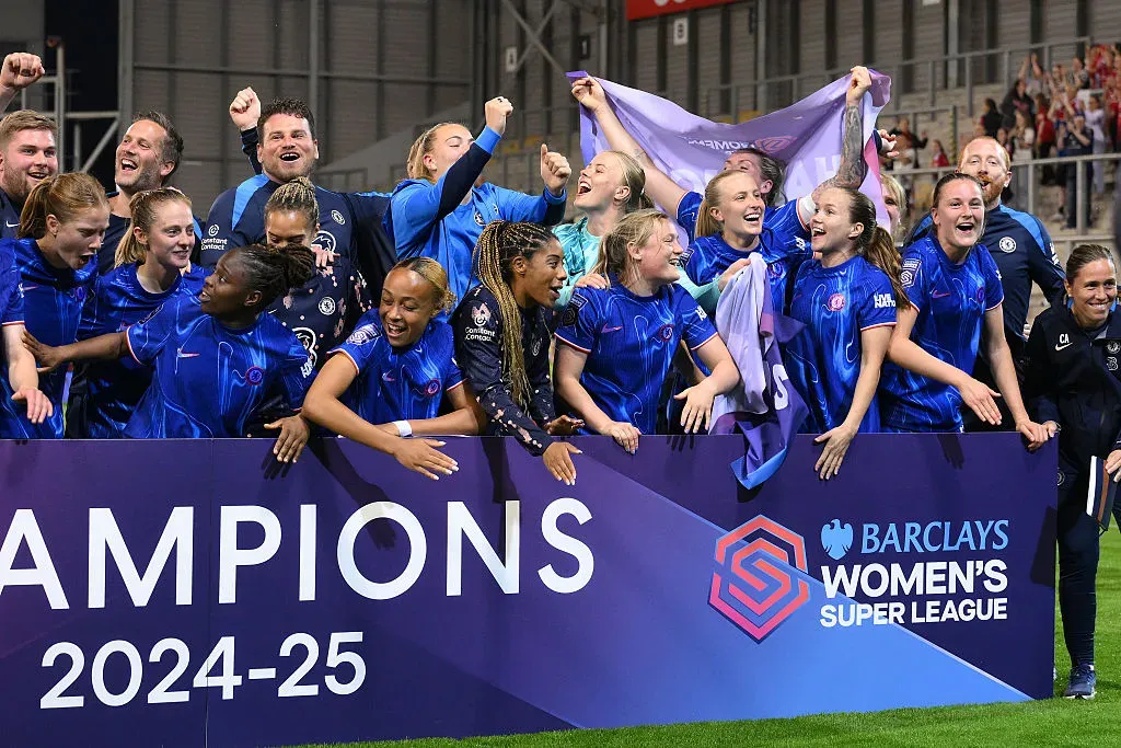 Chelsea comemora o título da Women's Super League e luta pelo título da FA Women's Cup (Photo by Ben Roberts Photo/Getty Images)
