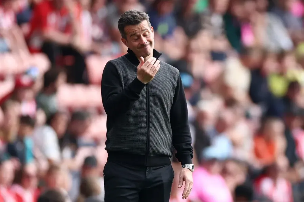 Marco Silva rejeita mais uma investida do Al Hilal e mantém o foco em sua trajetória no Fulham. (Photo by Dan Istitene/Getty Images)