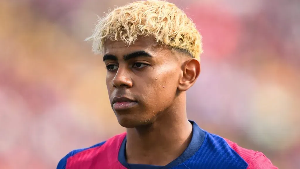 Lamine Yamal é um dos favoritos a vencer a Bola de Ouro 2025. Foto: David Ramos/Getty Images