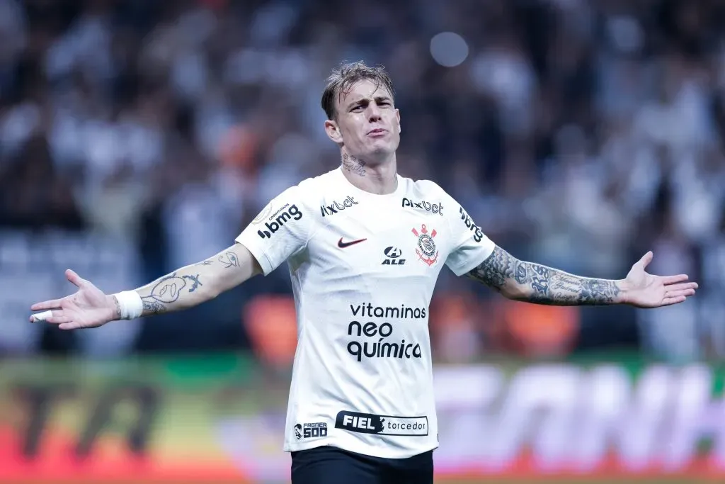Róger Guedes é um sonho do Flamengo. (Photo by Alexandre Schneider/Getty Images)