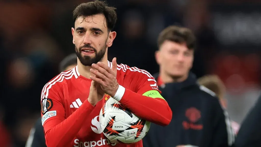 Bruno Fernandes em campo no Manchester United (Photo by Carl Recine/Getty Images)