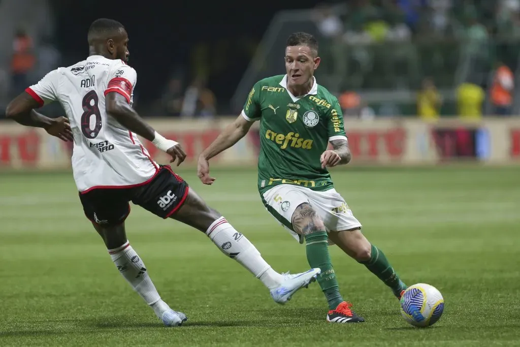 Aníbal Moreno pode mudar de ares (Photo by Ricardo Moreira/Getty Images)