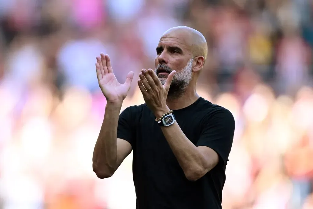 Guardiola bate palmas