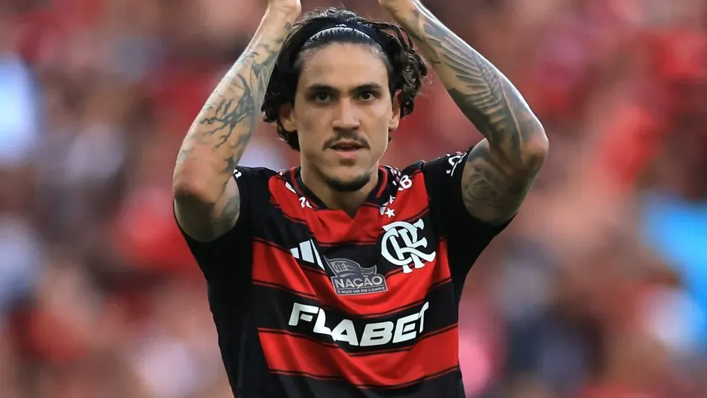 Pedro em ação com o Flamengo (Photo by Buda Mendes/Getty Images)