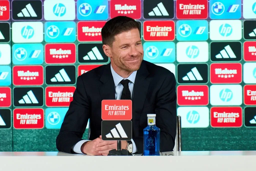 Xabi Alonso em coletiva de imprensa pelo Real Madrid (Photo by Angel Martinez/Getty Images)