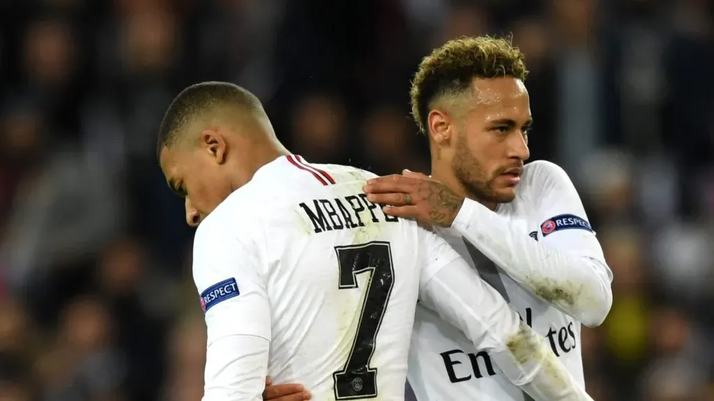 Mbappé e Neymar nos tempos de PSG. Foto: Shaun Botterill/Getty Images