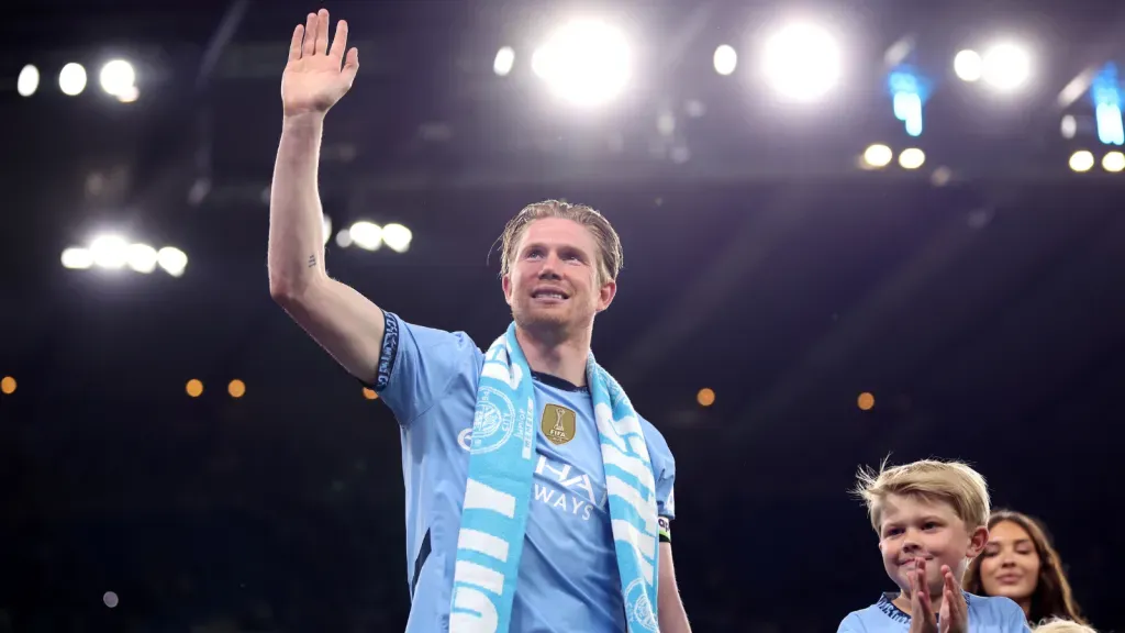 Kevin De Bruyne se despede do Manchester City pela Premier League (Photo by Alex Livesey/Getty Images)