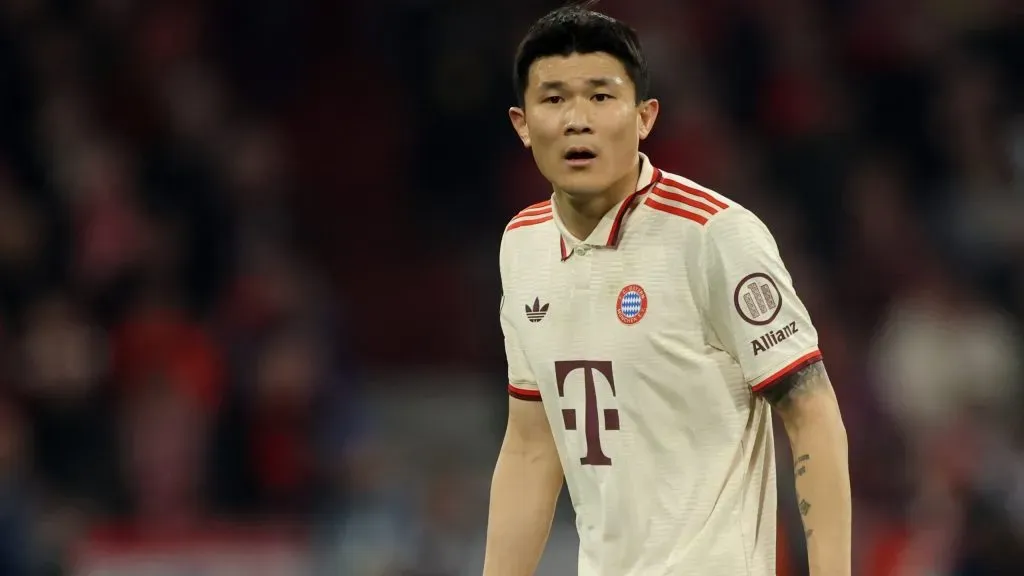 Kim Min-Jae em jogo do Bayern de Munique. Foto: Alex Grimm/Getty Images