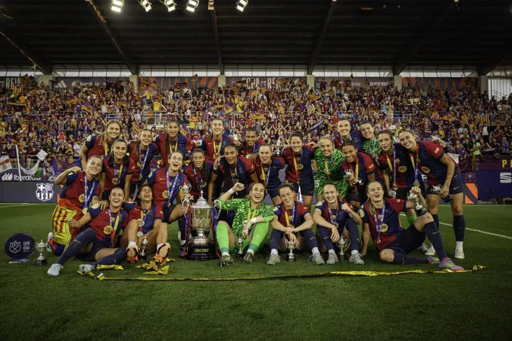 Jogadoras do Barcelona comemoram o título da Copa da Rainha (Reprodução/Barcelona)