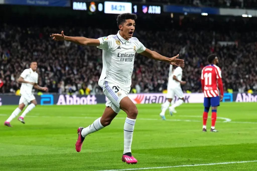 Álvaro Rodríguez pelo Real Madrid. (Photo by Angel Martinez/Getty Images)