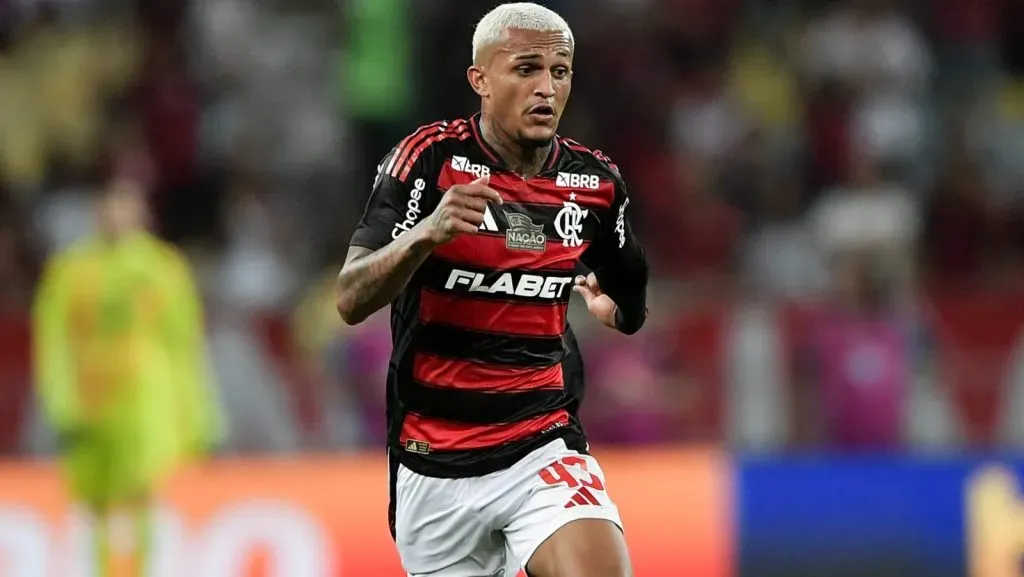 Wesleu em campo pelo Flamengo. Foto: Thiago Ribeiro/AGIF