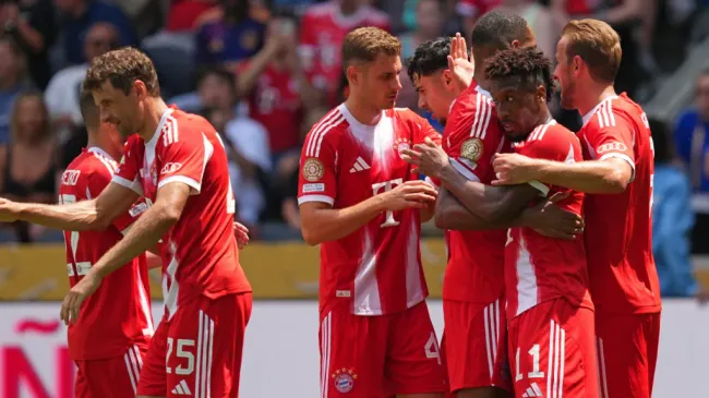 Jogadores do Bayern de Munique comemorando gol em goleada de 10 a 0 no Mundial de Clubes (Photo by Dylan Buell/Getty Images)