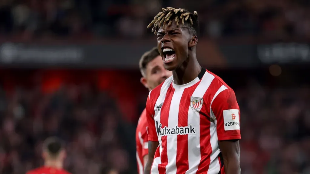 Nico Williams comemora gritando em partida do Athletic Club (Photo by Ion Alcoba Beitia/Getty Images)