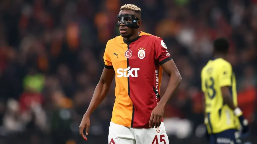 Victor Osimhen pertence ao Napoli e está emprestado ao Galatasaray. Foto: Ahmad Mora/Getty Images