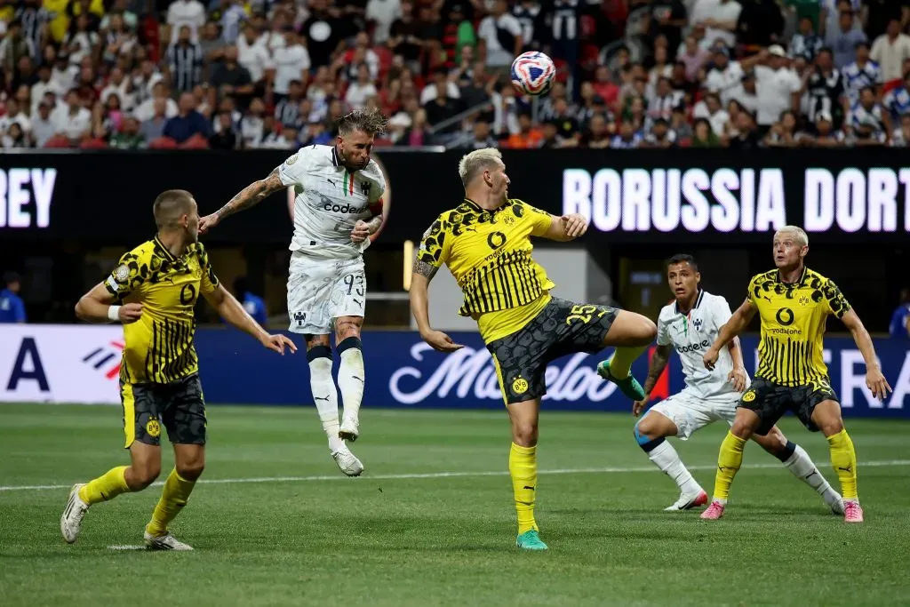 Sergio Ramos em ação contra o Borussia Dortmund. (Photo by Alex Grimm/Getty Images)